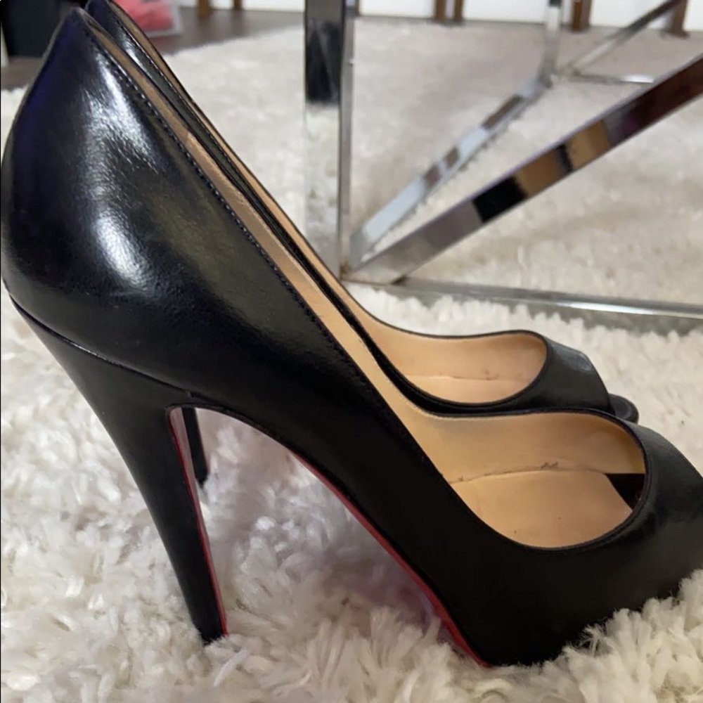 Christian Louboutin very prive